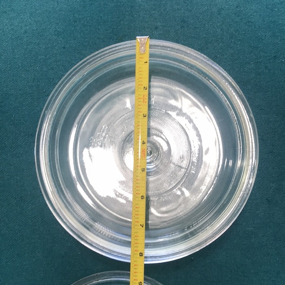 PYREX CLEAR GLASS ROUND LIDS
2-#407 1-406 SET OF 3 - Picture 5 of 12